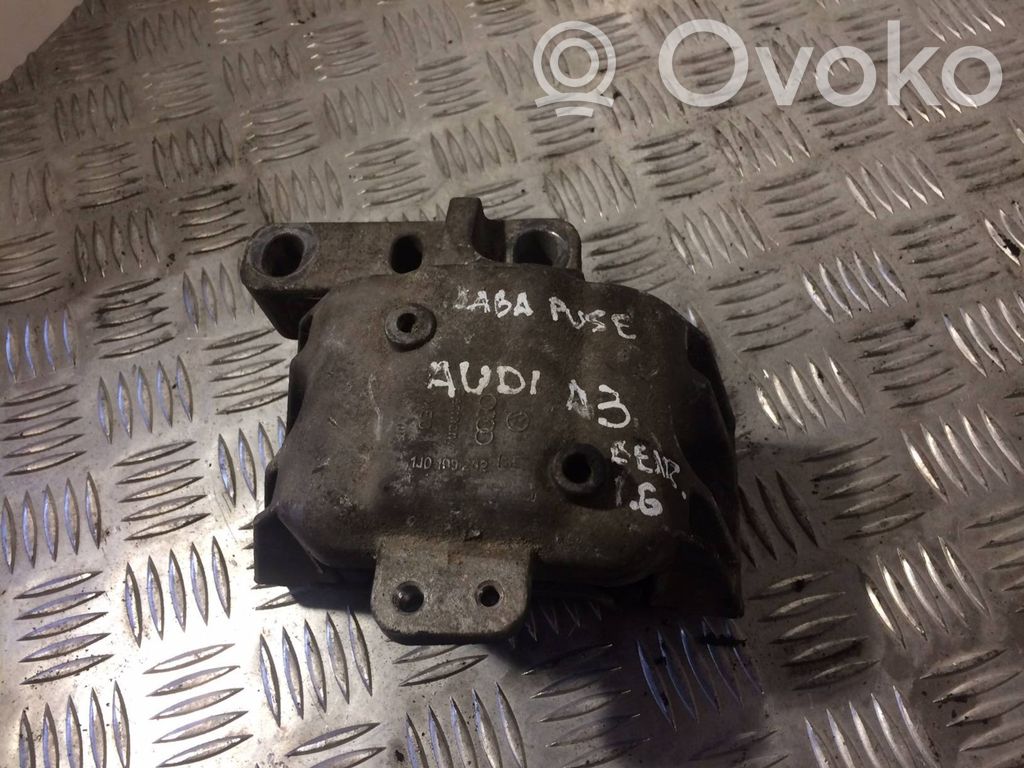 Engine mount bracket   1J0199262