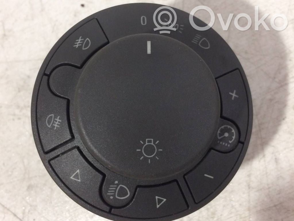Opel Corsa D Light switch 