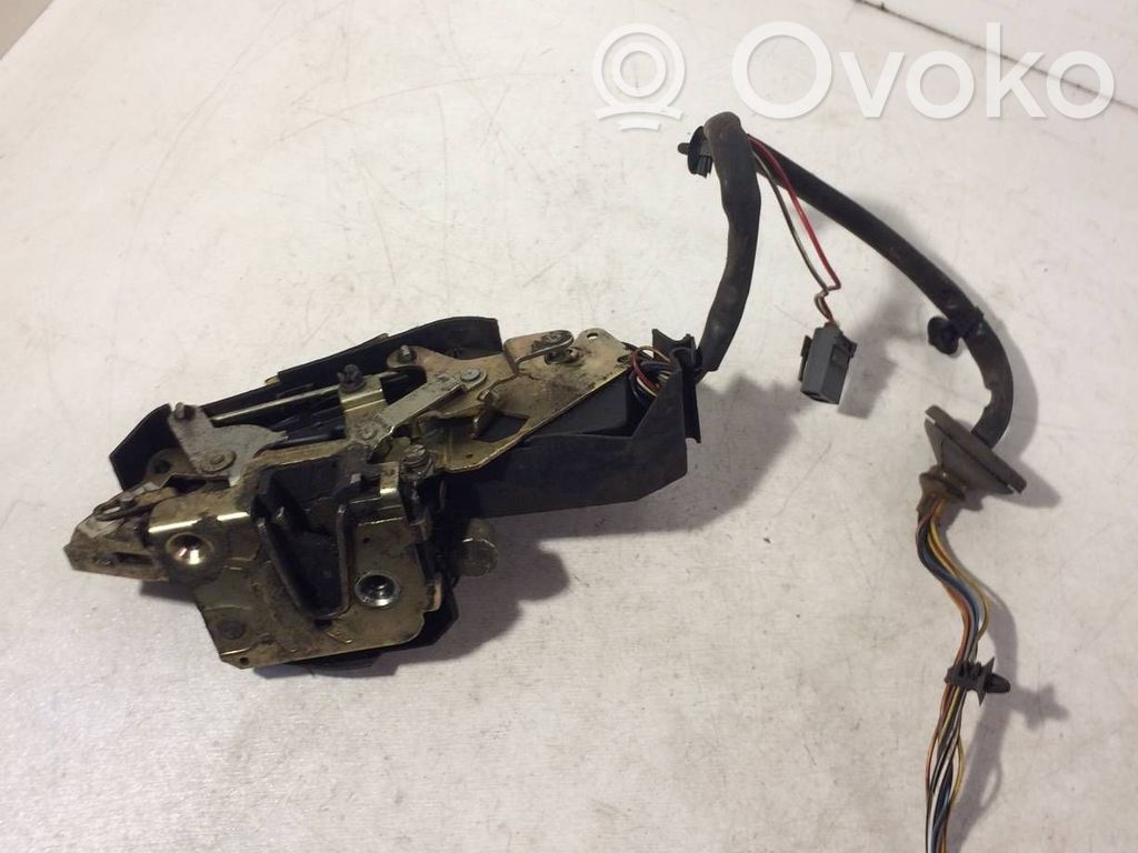 Volvo 850 Priekinė durų spyna 