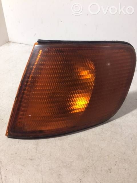 Audi 100 S4 C4 Frontblinker 