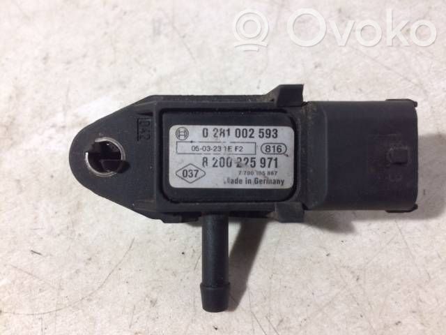 Renault Trafic II (X83) Air pressure sensor 