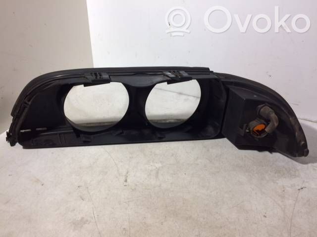 BMW 5 E39 Headlight lense 