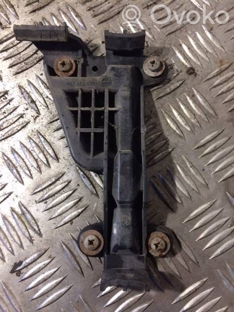 Audi 100 S4 C4 Front bumper mounting bracket 