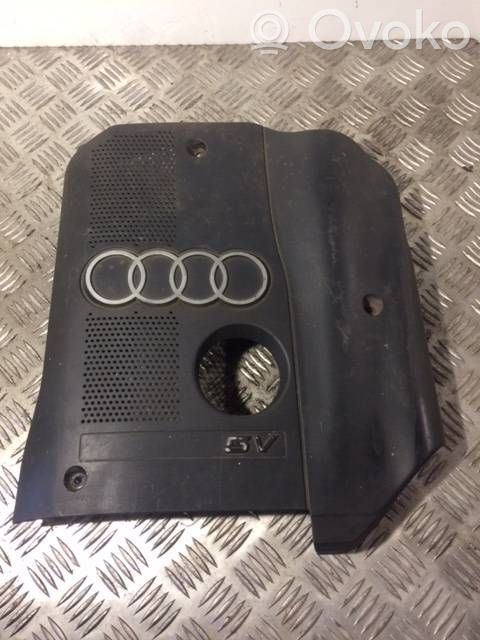 Audi A4 S4 B5 8D Motorabdeckung 
