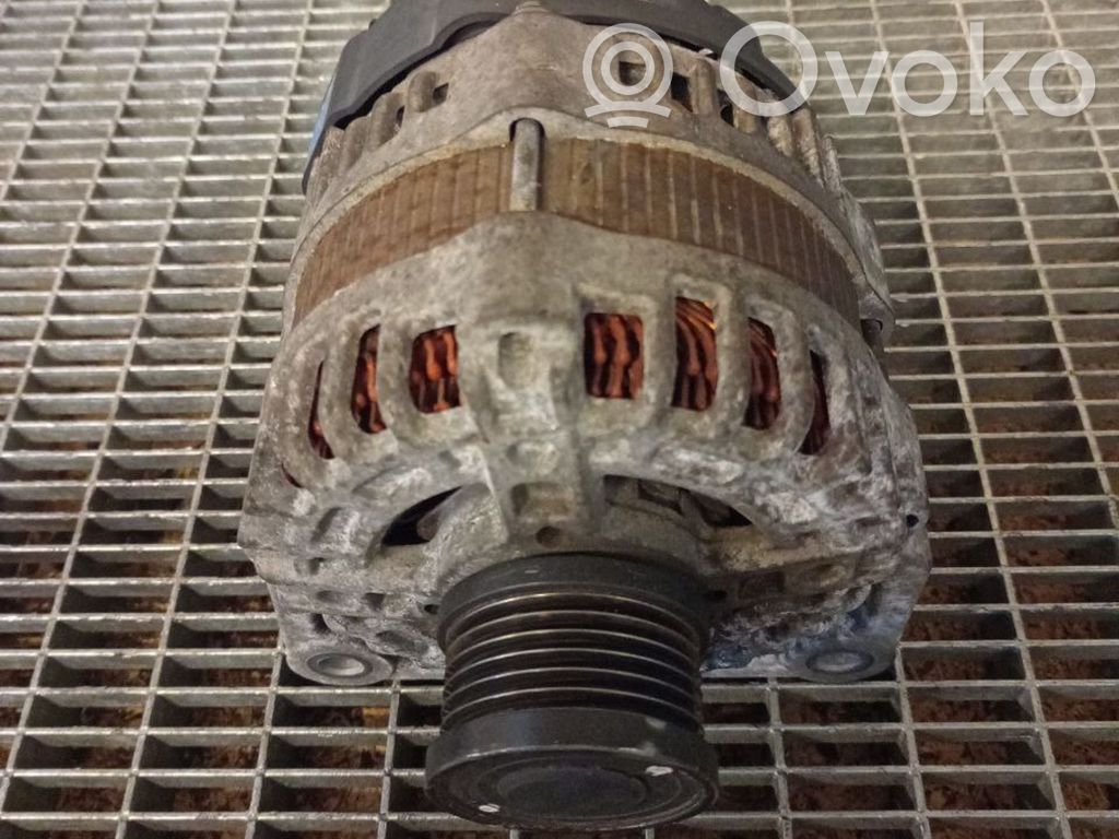 Nissan Qashqai Generatore/alternatore 