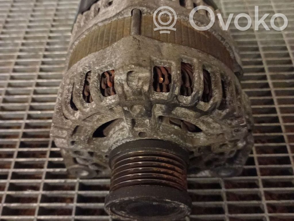 Nissan Qashqai Generatore/alternatore 