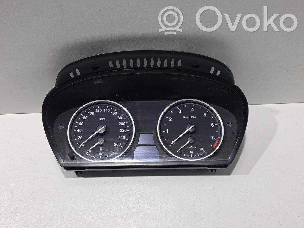 BMW 5 E60 E61 Speedometer (instrument cluster) 