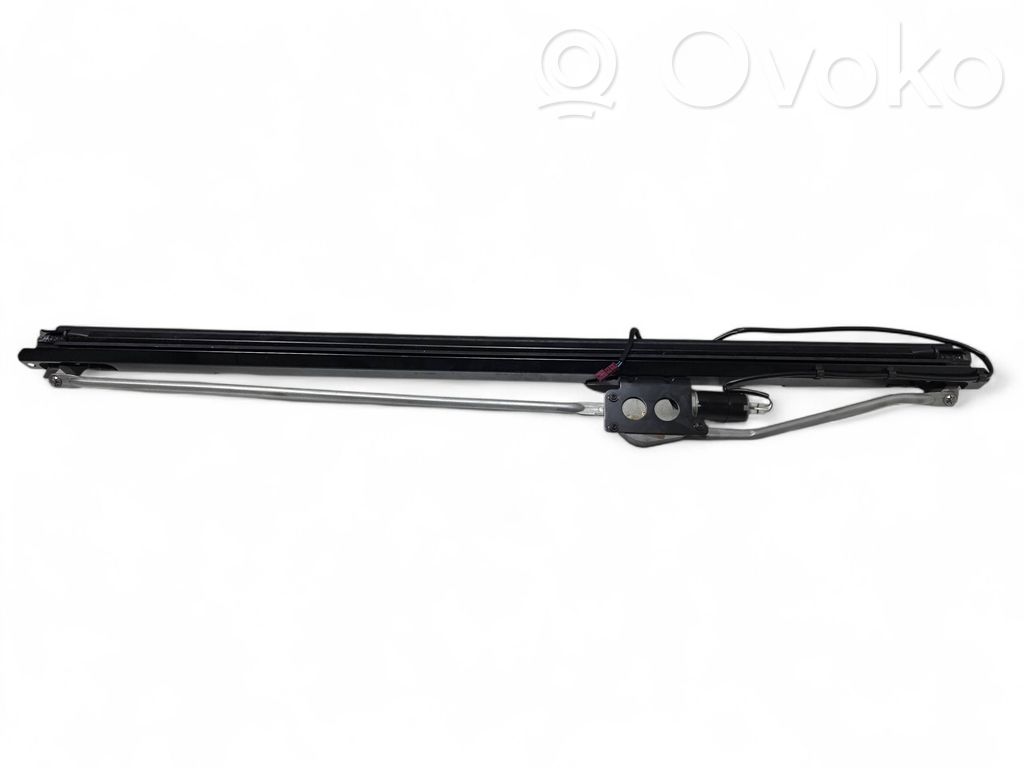 BMW 5 E60 E61 Rear windscreen sun blind/shade 
