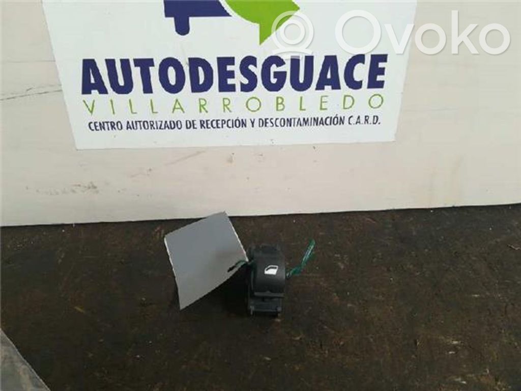 Electric window control switch