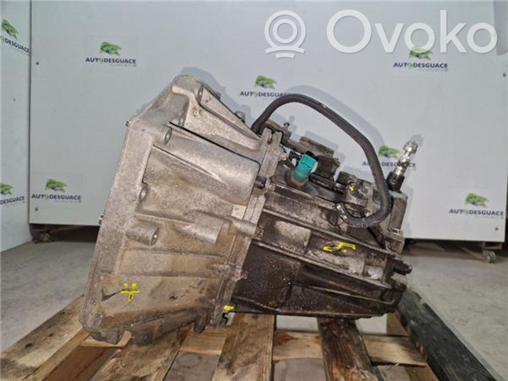 Nissan Tiida C11 Manual 5 speed gearbox 