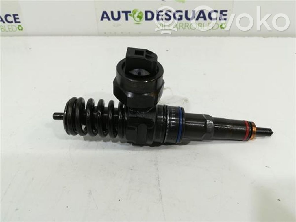 Inyector de combustible   38130073F,414720007