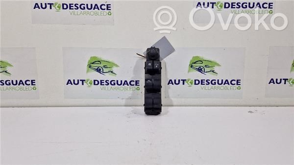 Mazda CX-3 Electric window control switch 