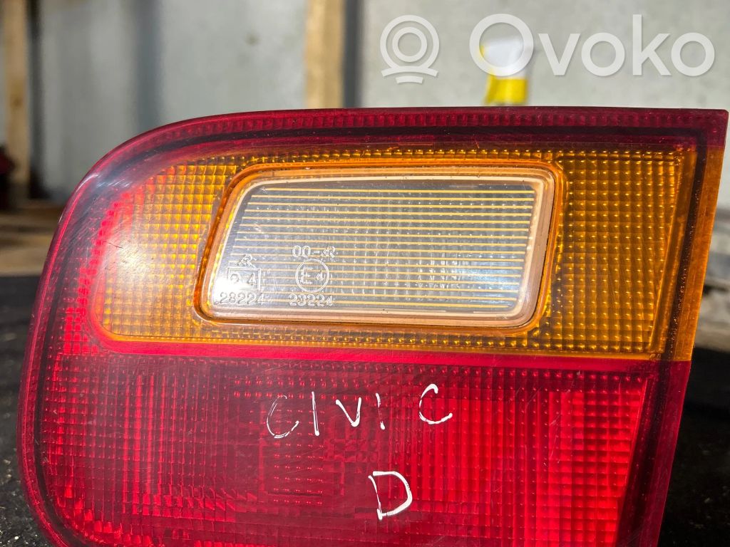 Honda Civic Takaluukun takavalot 