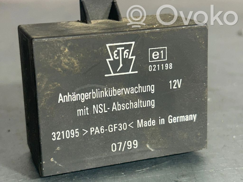 Audi A6 S6 C5 4B Airbagsensor Crashsensor Drucksensor 