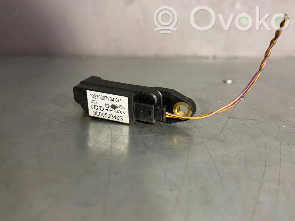 Audi A4 S4 B6 8E 8H Sensore d’urto/d'impatto apertura airbag 