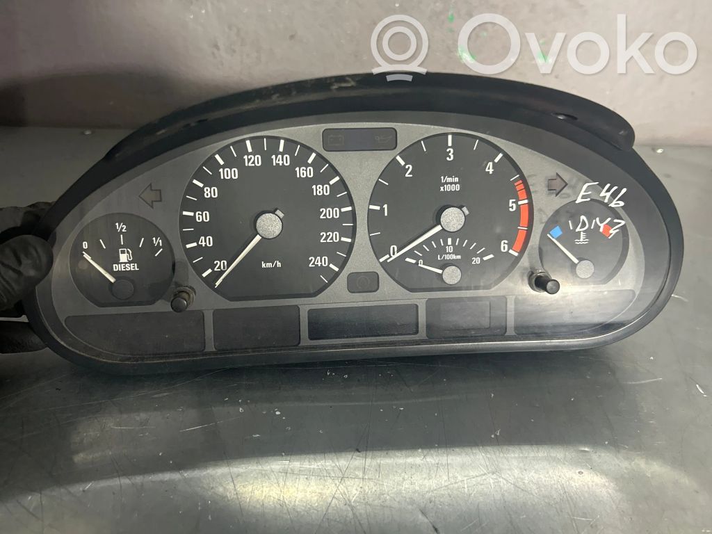 BMW 3 E46 Spidometrs (instrumentu panelī) 