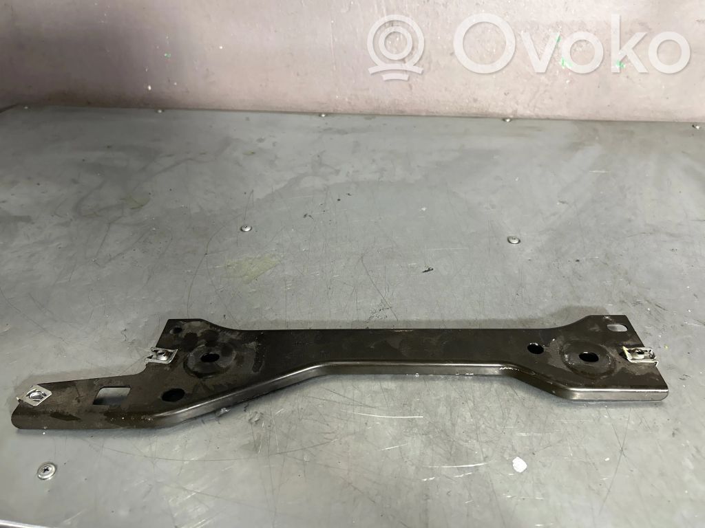 Renault Captur II Inny element zawieszenia przedniego 
