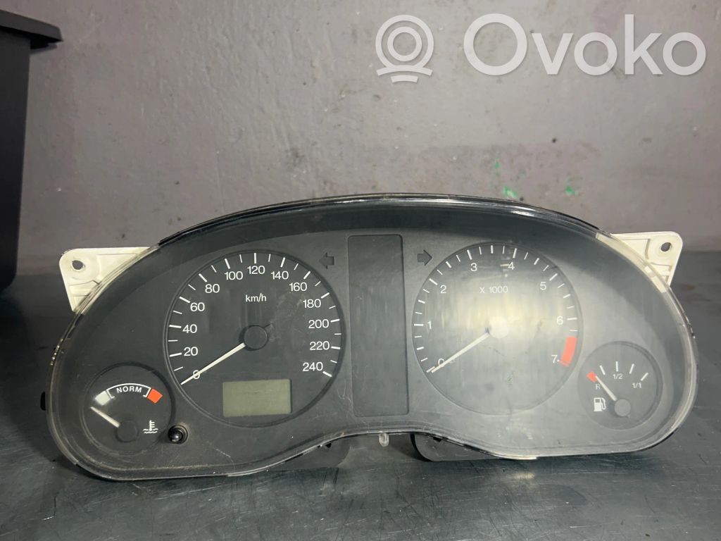 Volkswagen Sharan Speedometer (instrument cluster) 