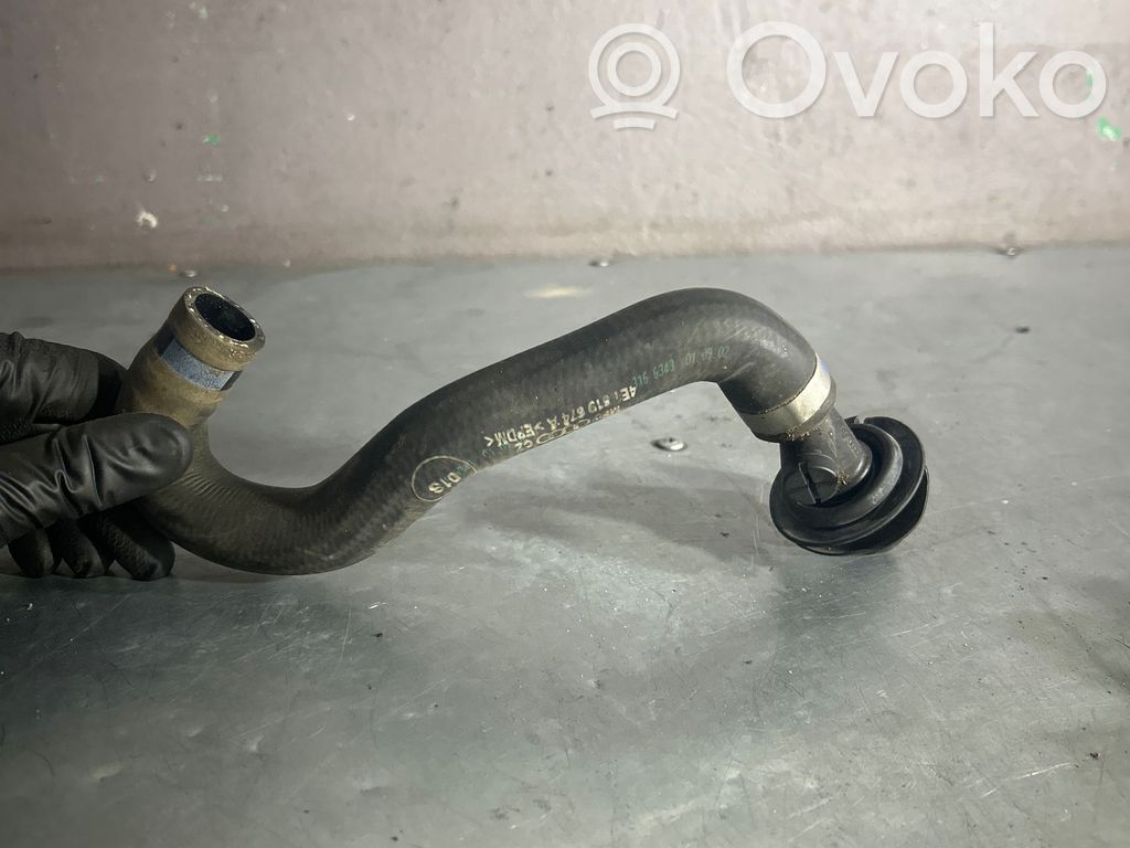 Audi A8 S8 D3 4E Caurulīte (-es) / šļūtene (-es) 