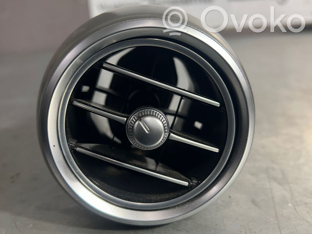 Mercedes-Benz GLC X253 C253 Dysze / Kratki środkowego nawiewu deski rozdzielczej 