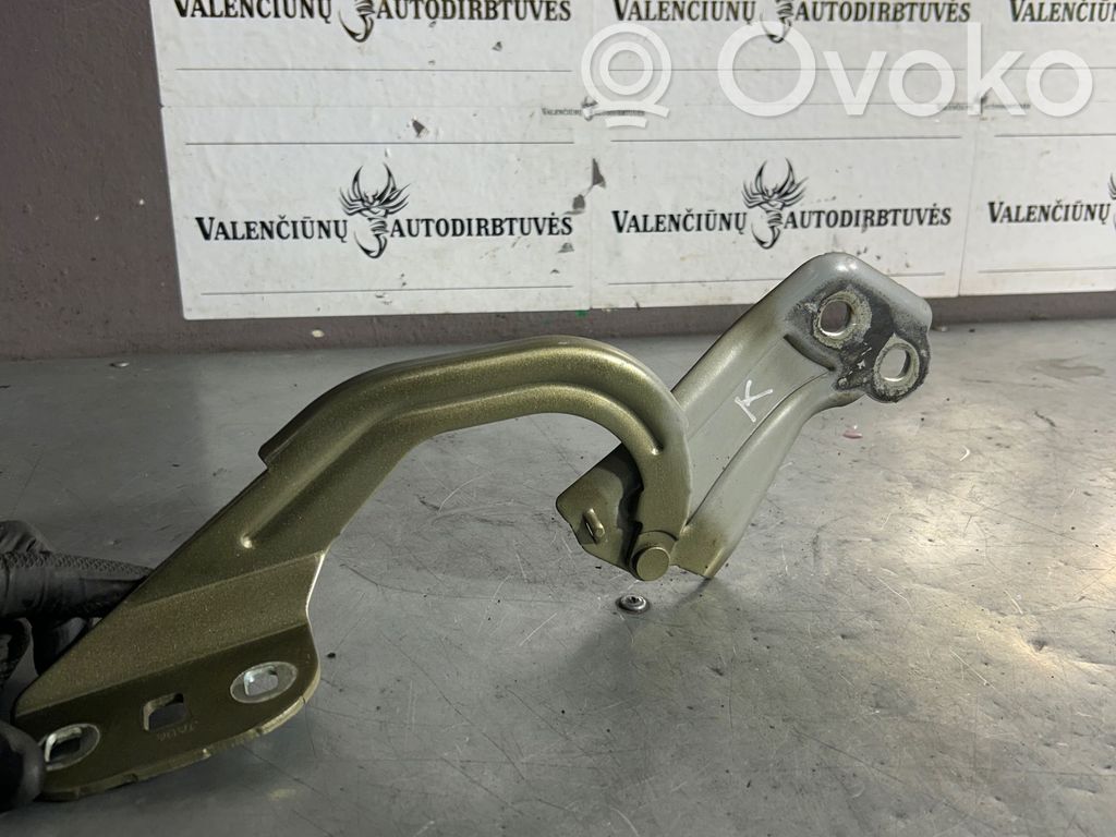 Ford Kuga II Konepellin saranat 