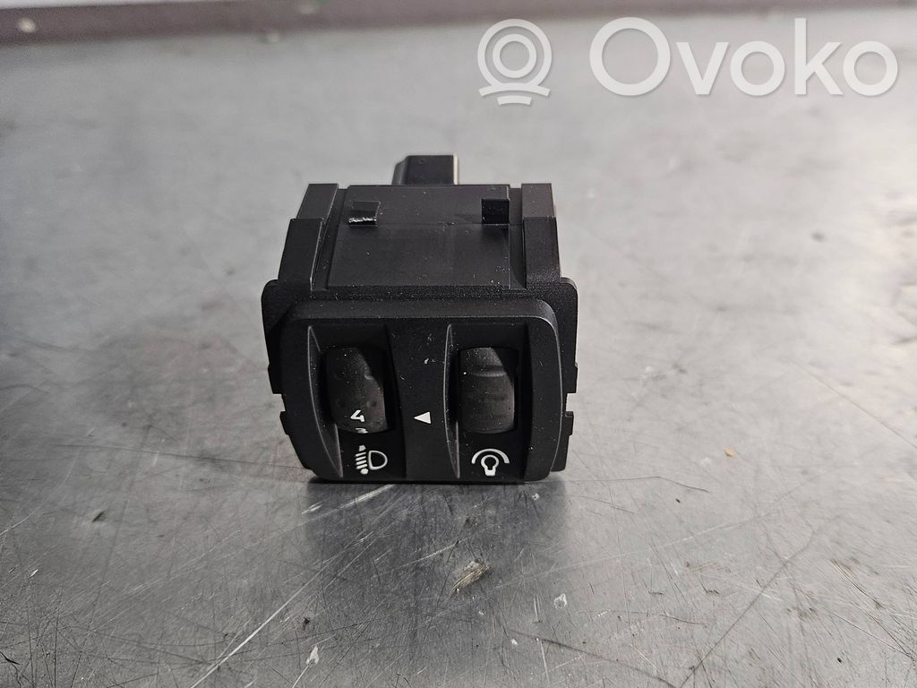 Light switch   251900567R,A14547,190621