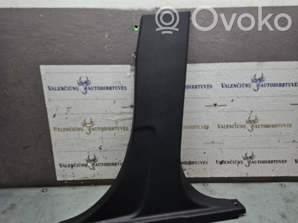 Ford Fiesta Rivestimento montante (B) (fondo) 