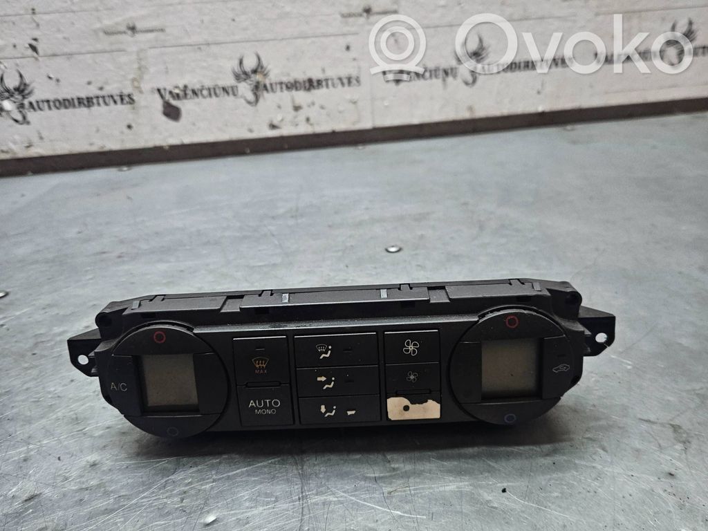 Ford Focus C-MAX Climate control unit 