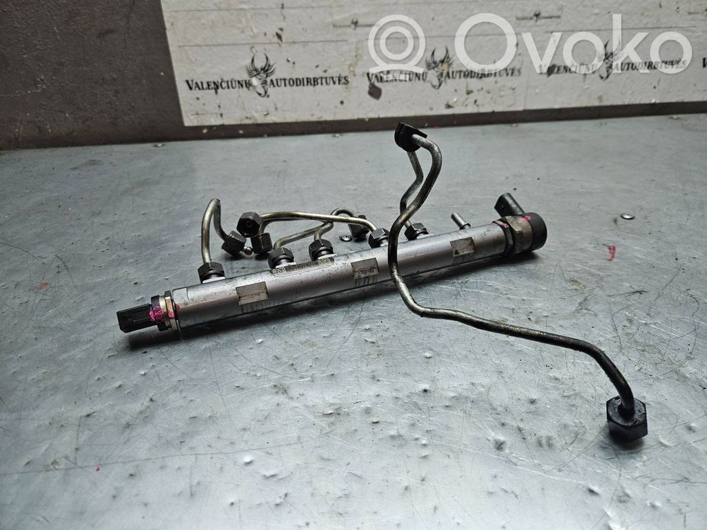 BMW 1 E81 E87 Fuel main line pipe 