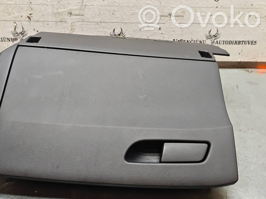 Guantera   8W1857035B,8W7857035,320010111820010