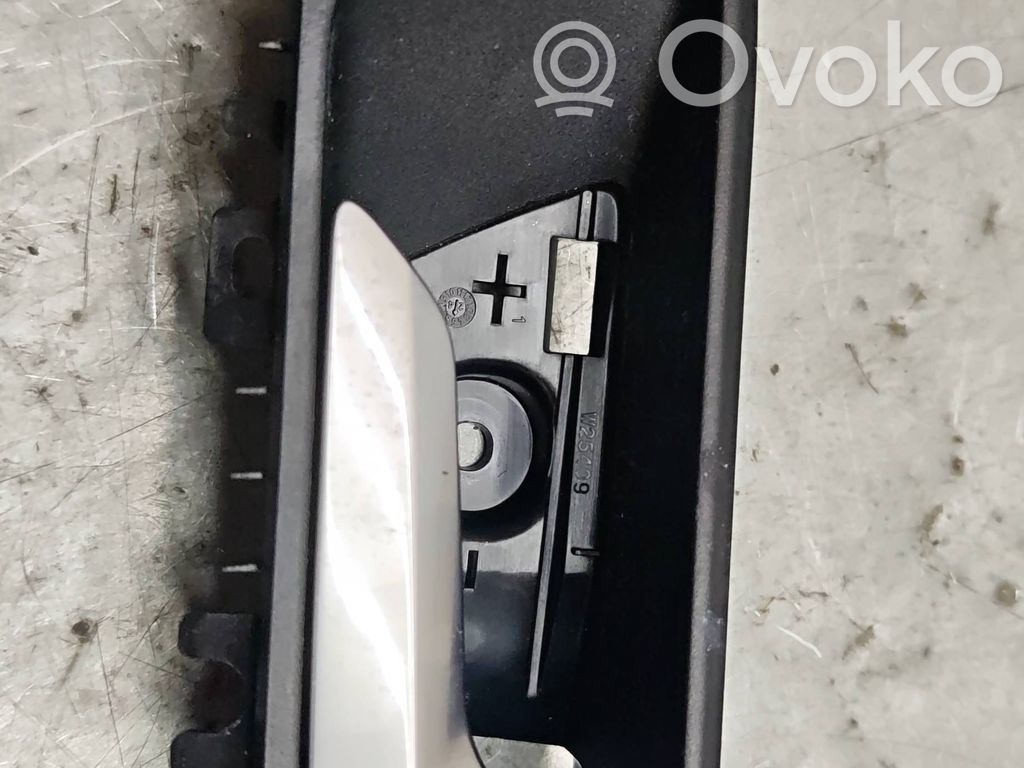 Manecilla interna puerta delantera   JX7BA22600,HX7BA22600B,PA6GB50