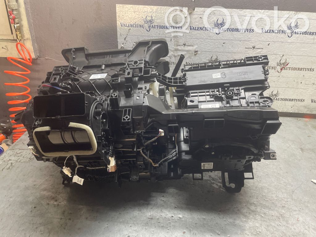 Toyota Corolla E210 E21 Scatola climatizzatore riscaldamento abitacolo assemblata 