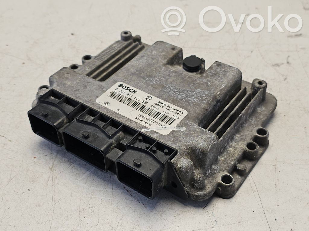 Renault Trafic II (X83) Engine control unit/module 