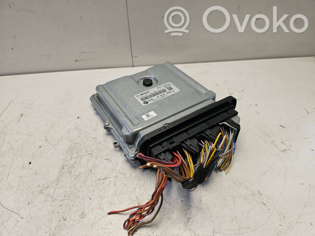 BMW 3 E90 E91 Engine control unit/module 