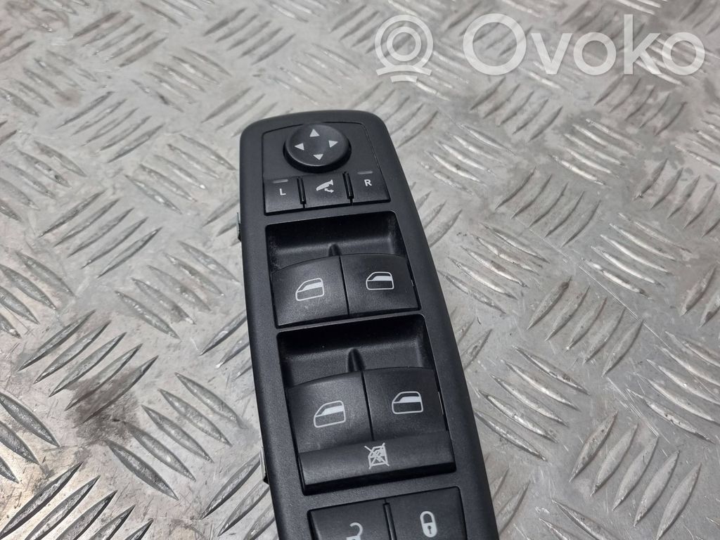 Dodge Journey Interruptor del elevalunas eléctrico 