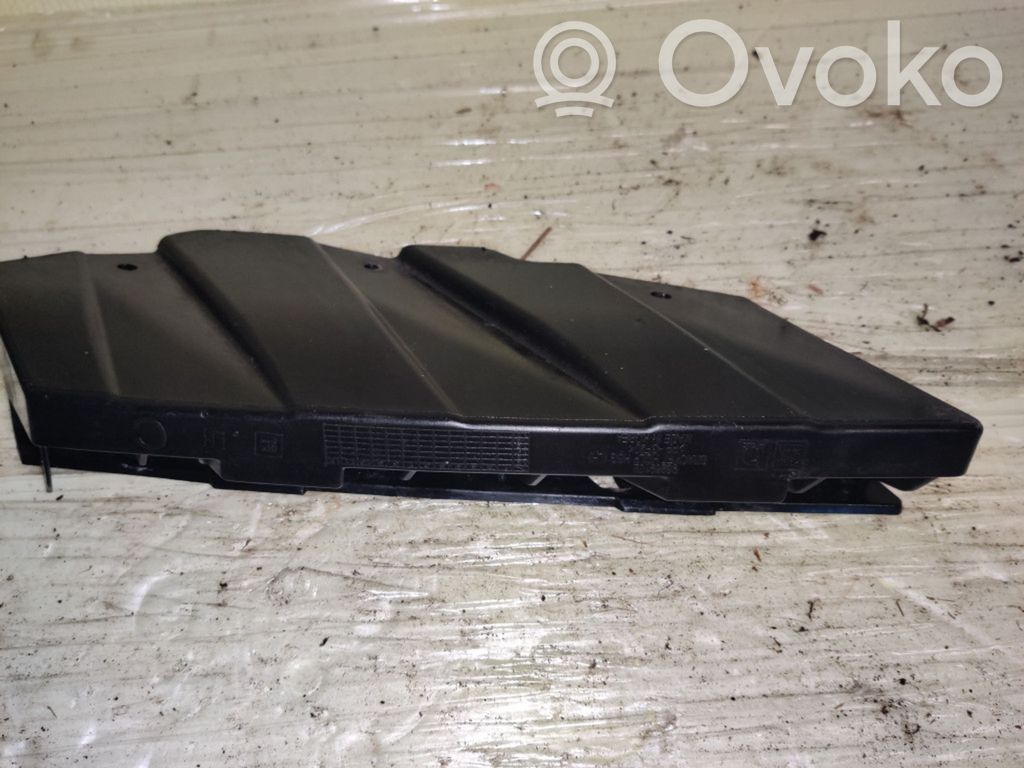 Chevrolet Trax Front bumper mounting bracket 
