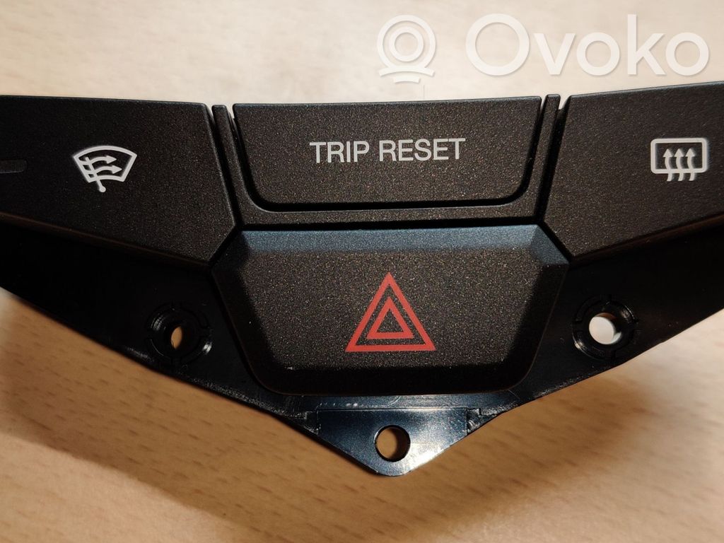 SsangYong Korando Hazard light switch 