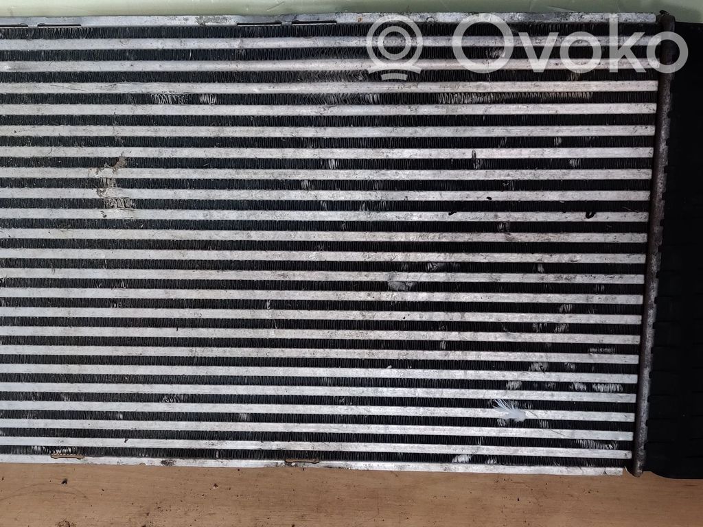 Opel Astra H Interkūlerio radiatorius 
