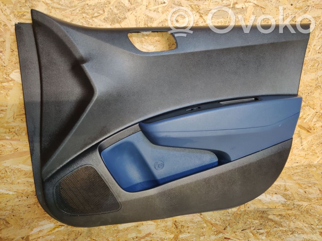 Hyundai i10 Boczki / Poszycie drzwi przednich 