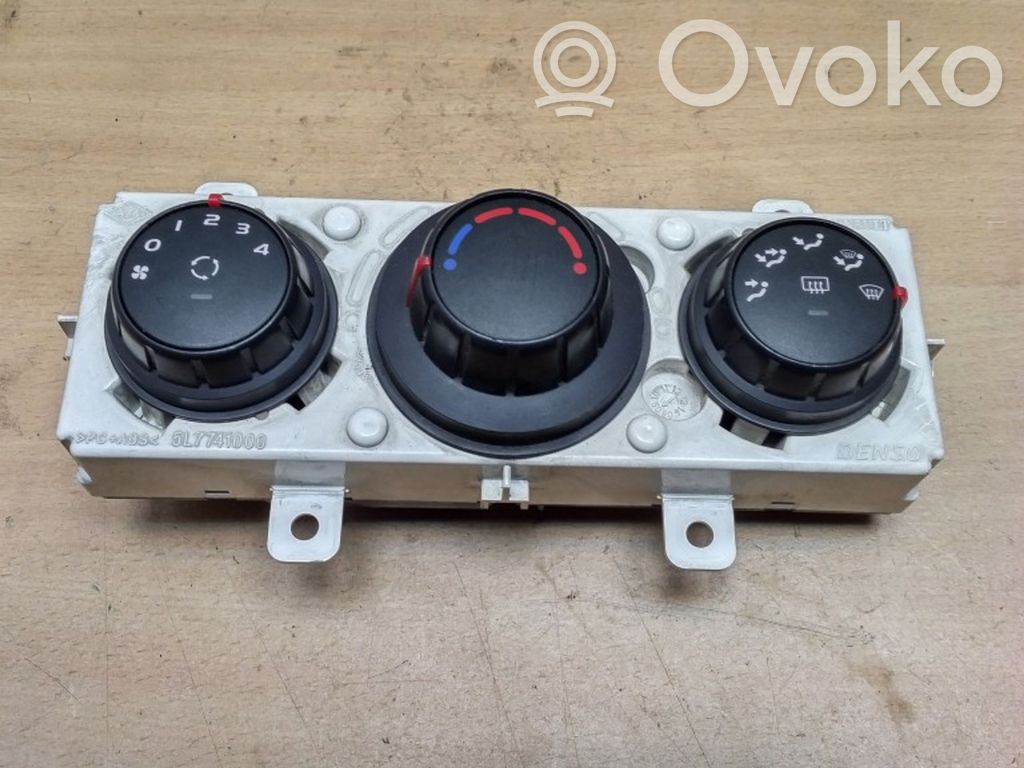 Renault Master III Climate control unit 