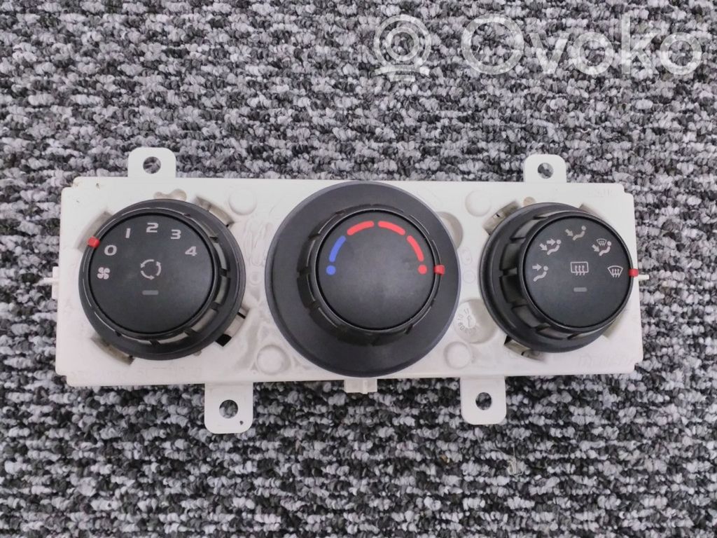 Renault Master III Climate control unit 