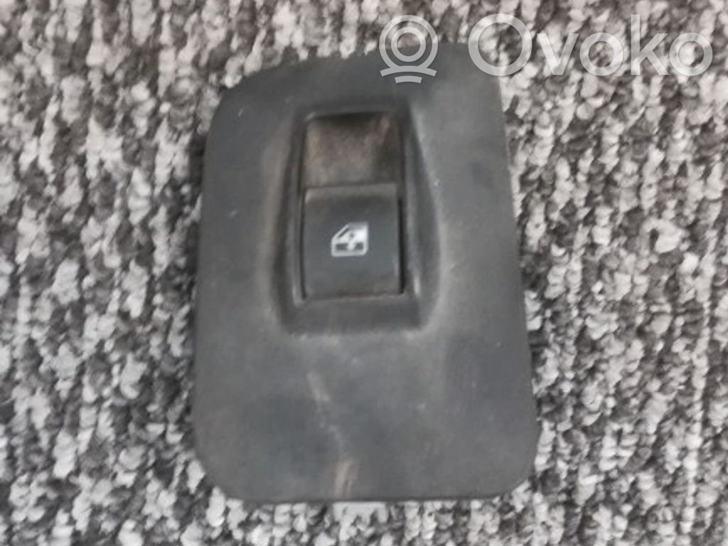 Fiat Fiorino Electric window control switch 