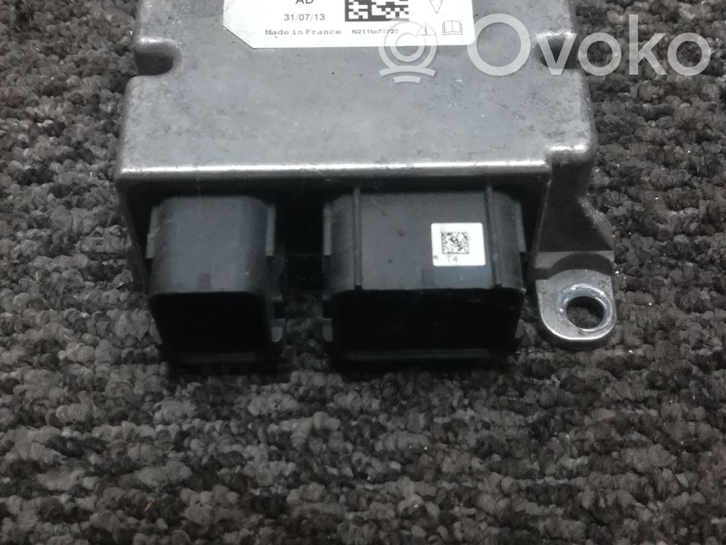 Ford Transit Custom Airbag control unit/module 