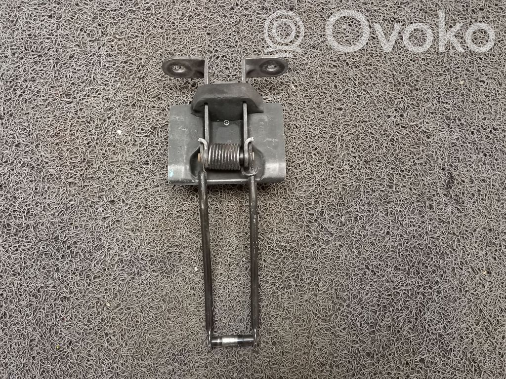 Tailgate/trunk/boot hinge   BK31V44100BH
