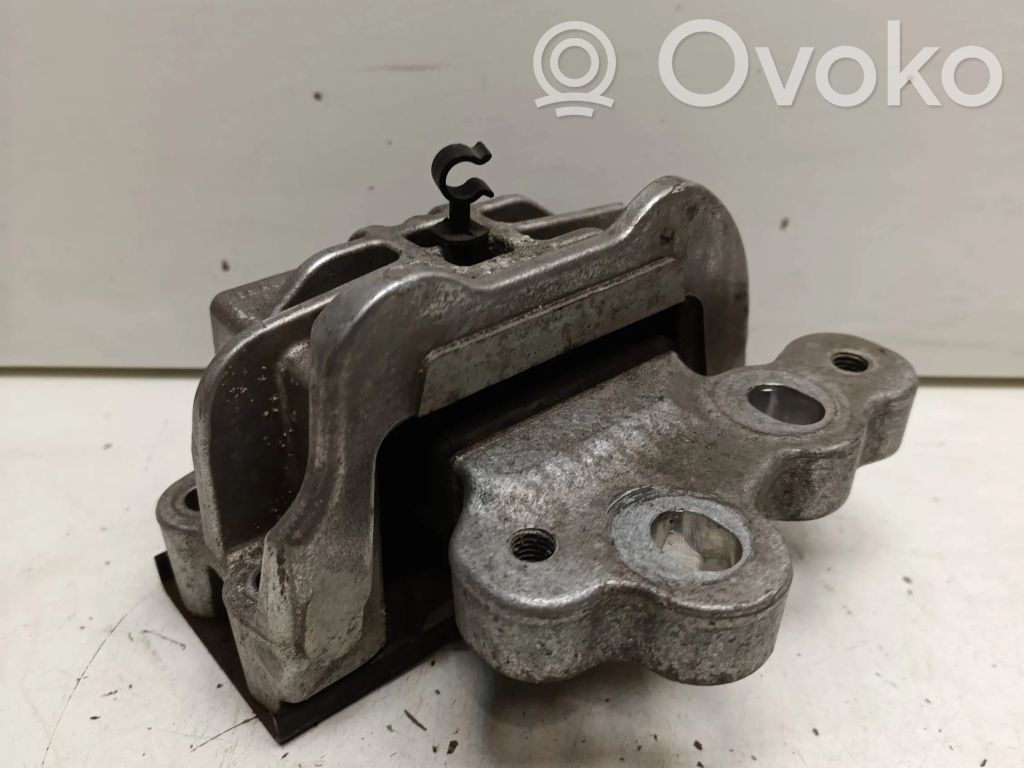 Ford Transit Custom Engine mount bracket 