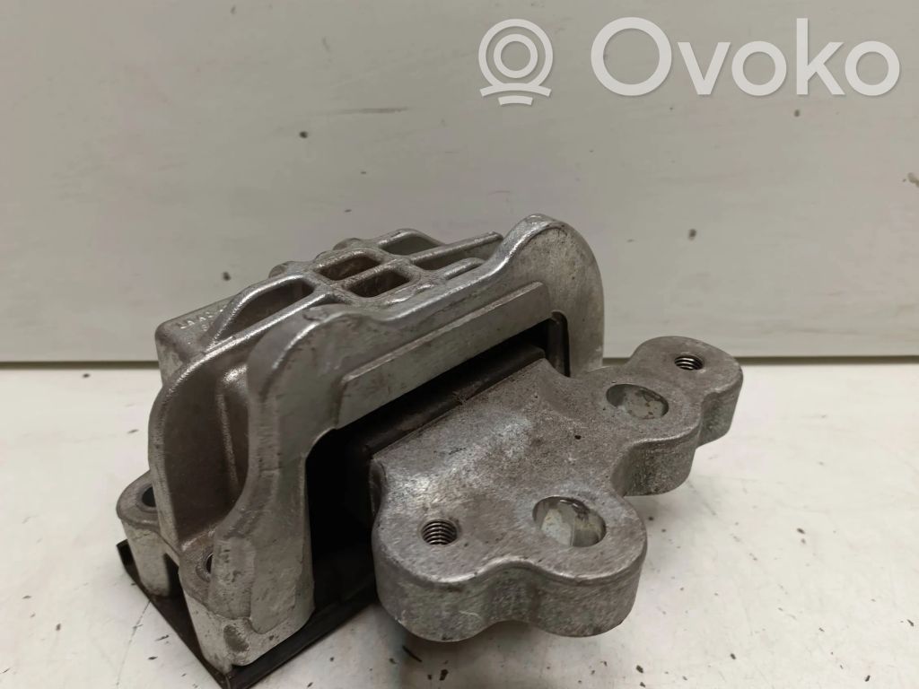 Ford Transit Custom Engine mount bracket 