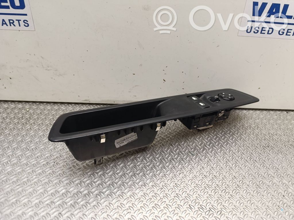 Peugeot Expert Electric window control switch 