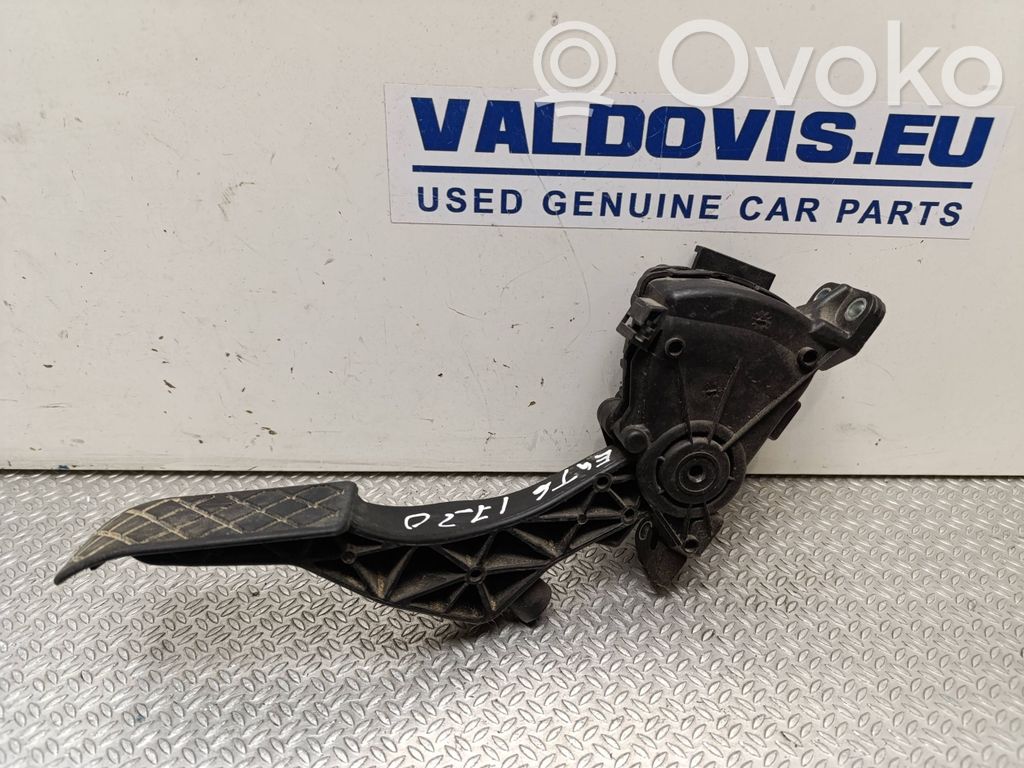 Volkswagen Transporter - Caravelle T6 Accelerator throttle pedal 