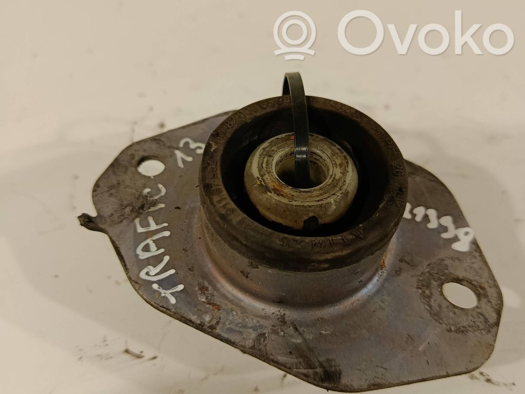 Renault Trafic II (X83) Gearbox mount 