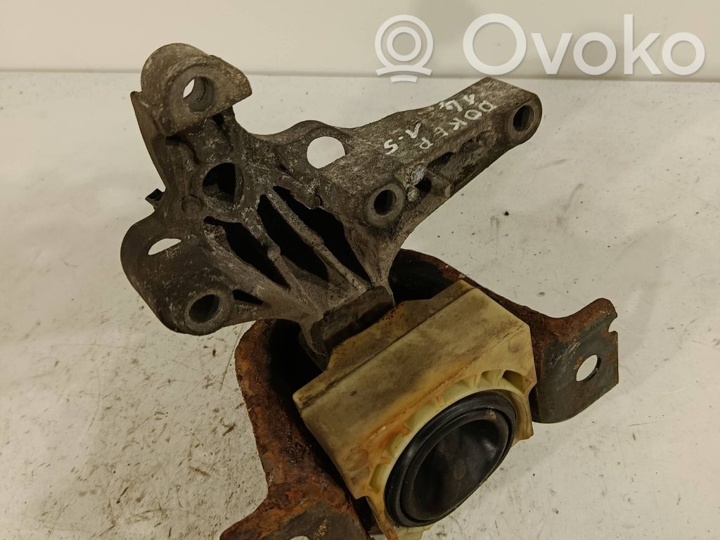 Dacia Dokker Engine mount bracket 